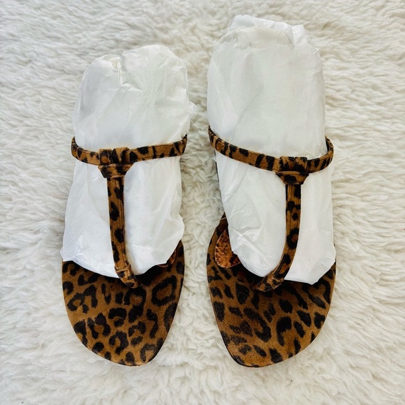 Manolo Blahnik Leopard Suede Leather Thong Flat Sandals size 38 US 7 - Picture 3 of 16